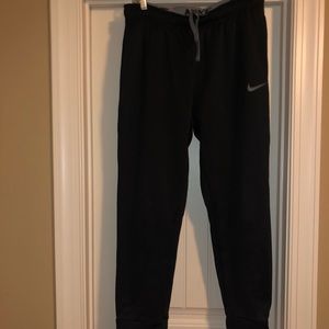 Nike Men’s Therma-FIT Polyester Sweatpants